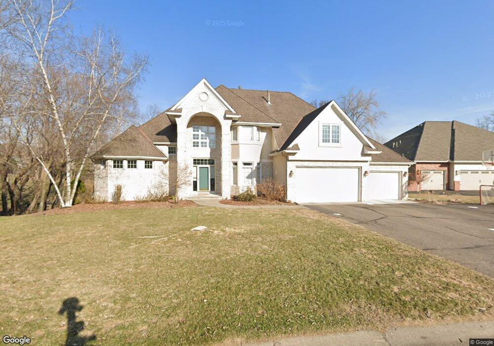 6251 Addington Ct, Eden Prairie, MN 55346 - photo 1