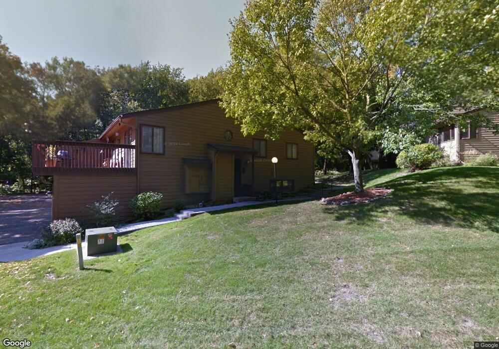 465 W Eagle Lake Dr, Maple Grove, MN 55369 - photo 1