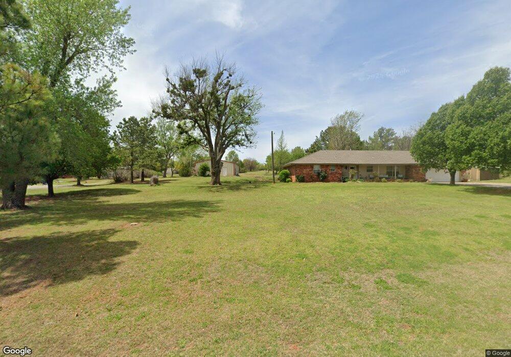 786 S Walnut Dr, Tuttle, OK 73089 - photo 1