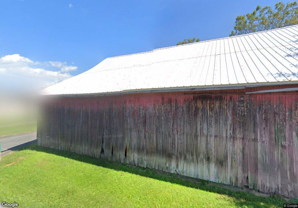 4940 Irvin Rd, Slatington, PA 18080 - photo 1