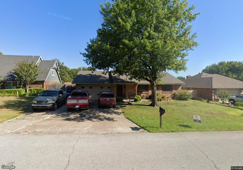 2504 W College St, Broken Arrow, OK 74012 - photo 1