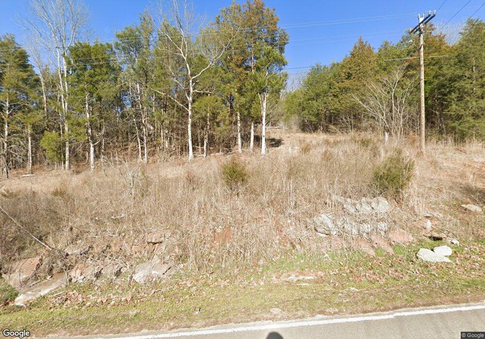 2514 Cedar Creek Rd, Linden, TN 37096 - photo 1