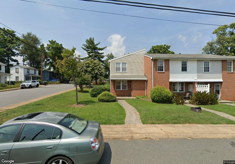 901 Forest St, Charlottesville, VA 22903 - photo 1
