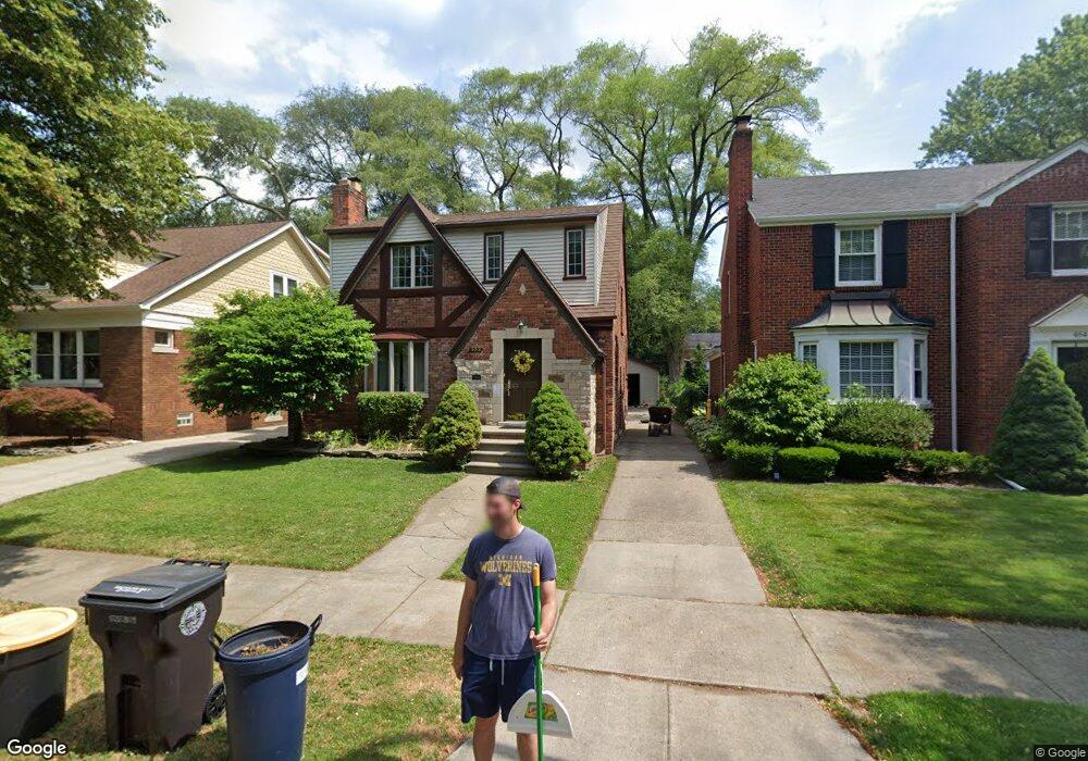 468 Manor St unit Bldg-Unit, Grosse Pointe Farms, MI 48236 - photo 1