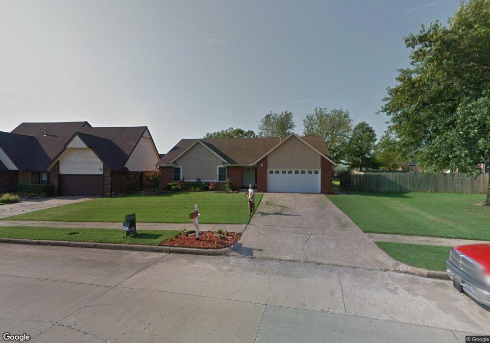 2217 W Gary St, Broken Arrow, OK 74012 - photo 1