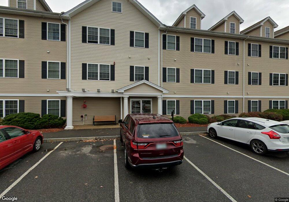 100 Sentinel Ct unit 210, Manchester, NH 03103 - photo 1