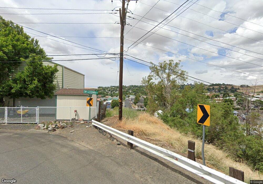 7th St Duplex, Pendleton, OR 97801 - photo 1