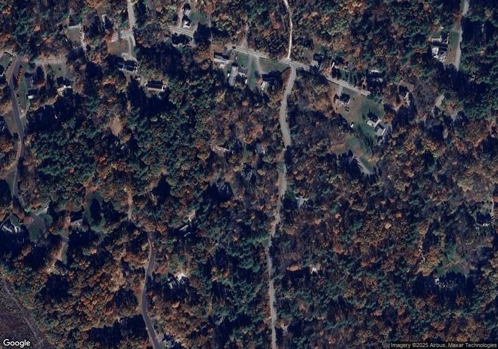 24 Frontier Dr, Pelham, NH 03076 - photo 1