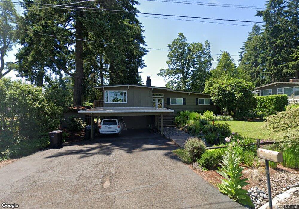 2270 Hillcrest Dr, West Linn, OR 97068 - photo 1