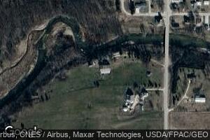 327 S Mill St, Wadena, IA 52169