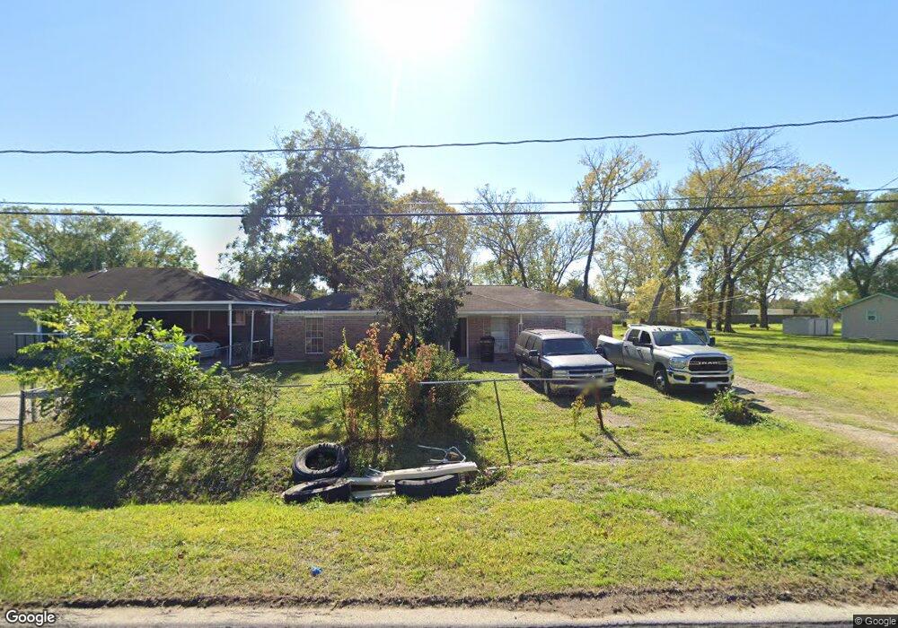 1905 Ellington St, Houston, TX 77088 - photo 1