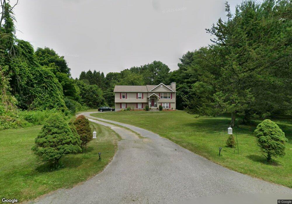 1581 Hollow Rd, Clinton Corners, NY 12514 - photo 1