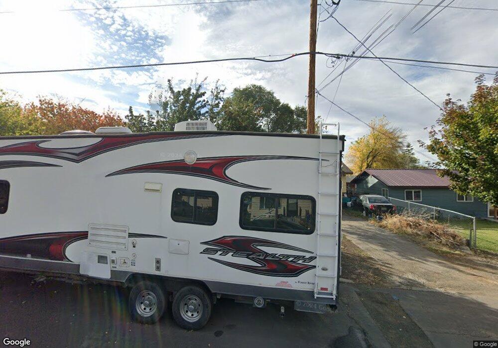 929 N 9th St, Lakeview, OR 97630 - photo 1