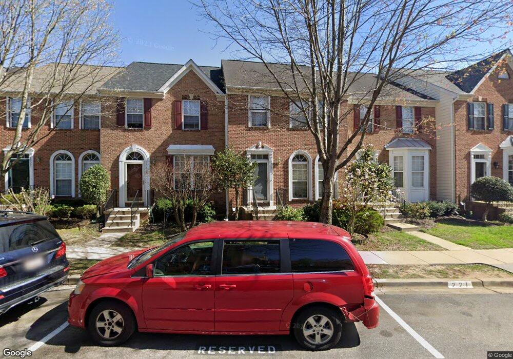 10317 Tulip Tree Dr, Bowie, MD 20721 - photo 1