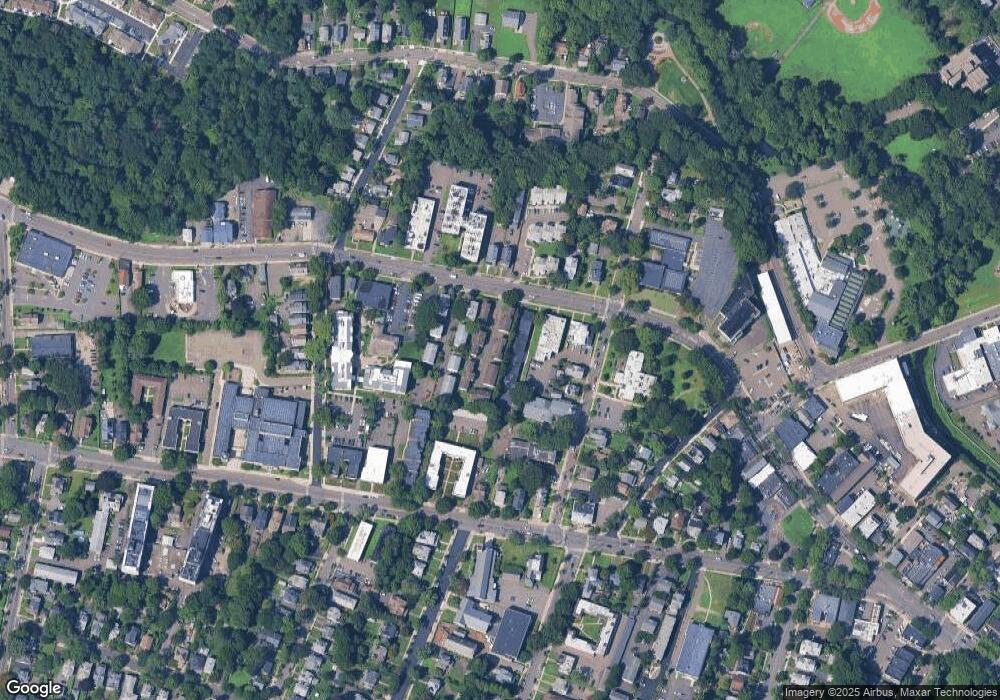 1002 Whalley Ave unit 1002A, New Haven, CT 06515 - photo 1