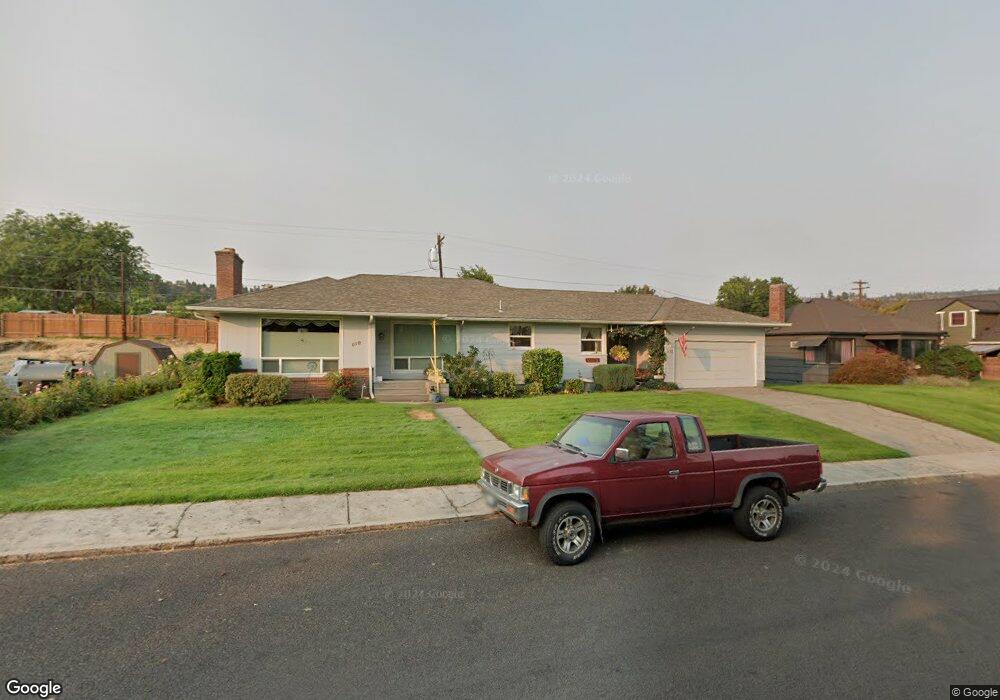 510 W 7th St, the Dalles, OR 97058 - photo 1