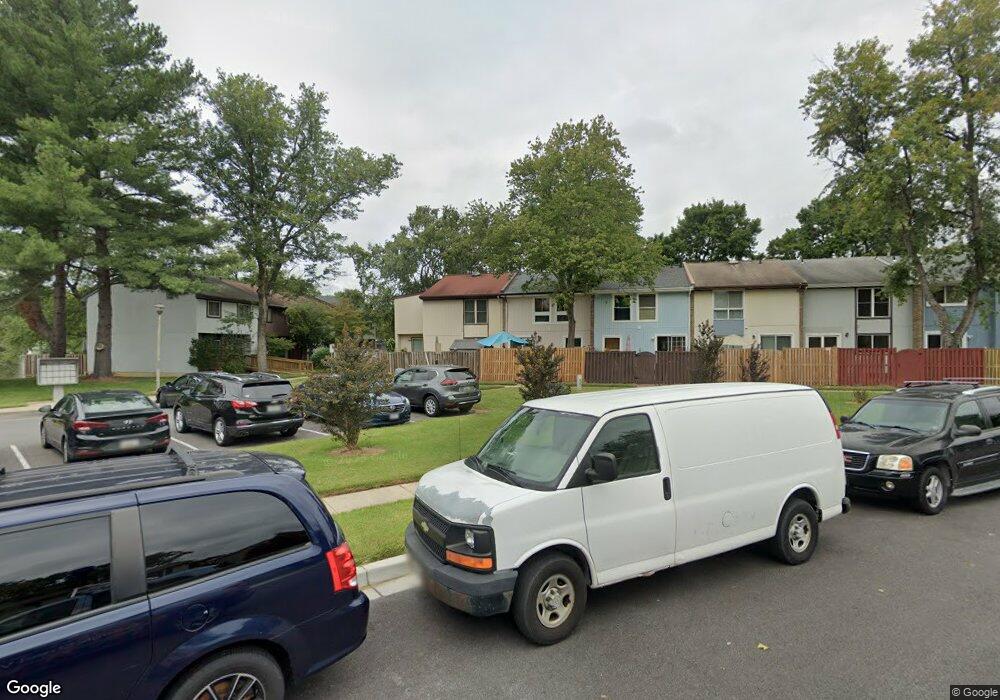 2016 Cambridge Dr unit 16, Crofton, MD 21114 - photo 1