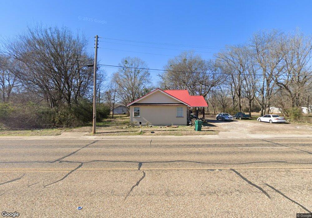 1208 S Lake Dr, Texarkana, TX 75501 - photo 1