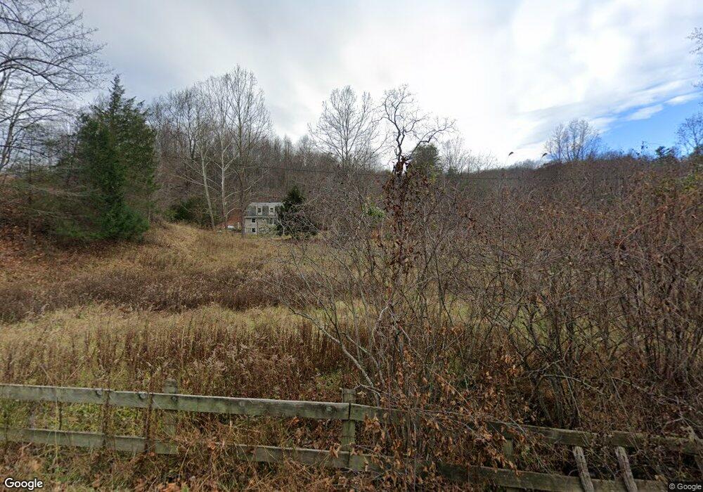 11 Fishers Ln, Castleton, VA 22716 - photo 1