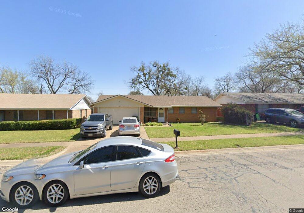 1908 Grand Ave, Cleburne, TX 76033 - photo 1