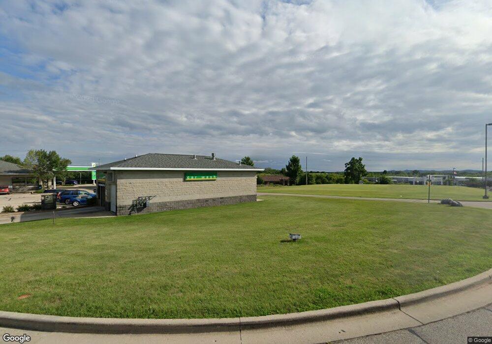 1134 E Commerce Blvd, Slinger, WI 53086 - photo 1