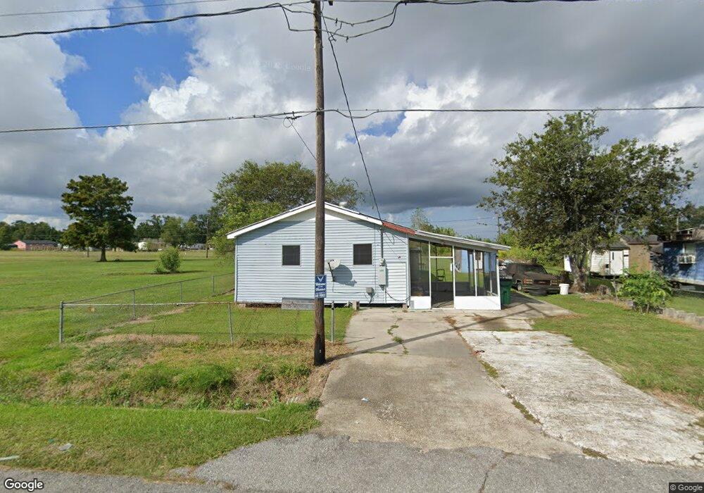 413 Carol St, Thibodaux, LA 70301 - photo 1