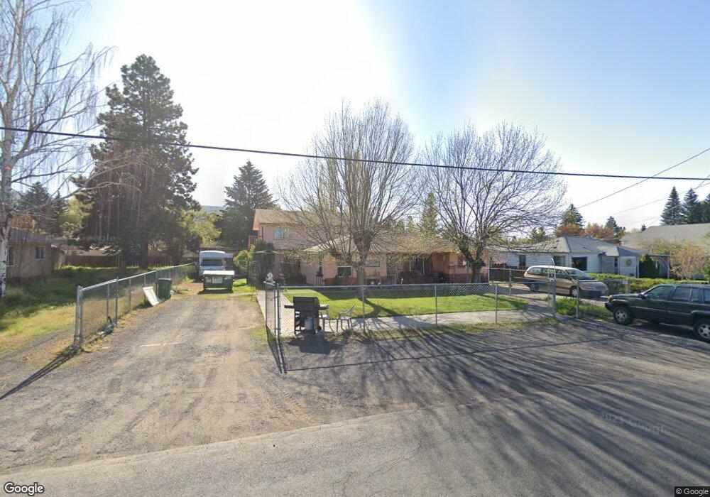 1735 Kane St, Klamath Falls, OR 97603 - photo 1