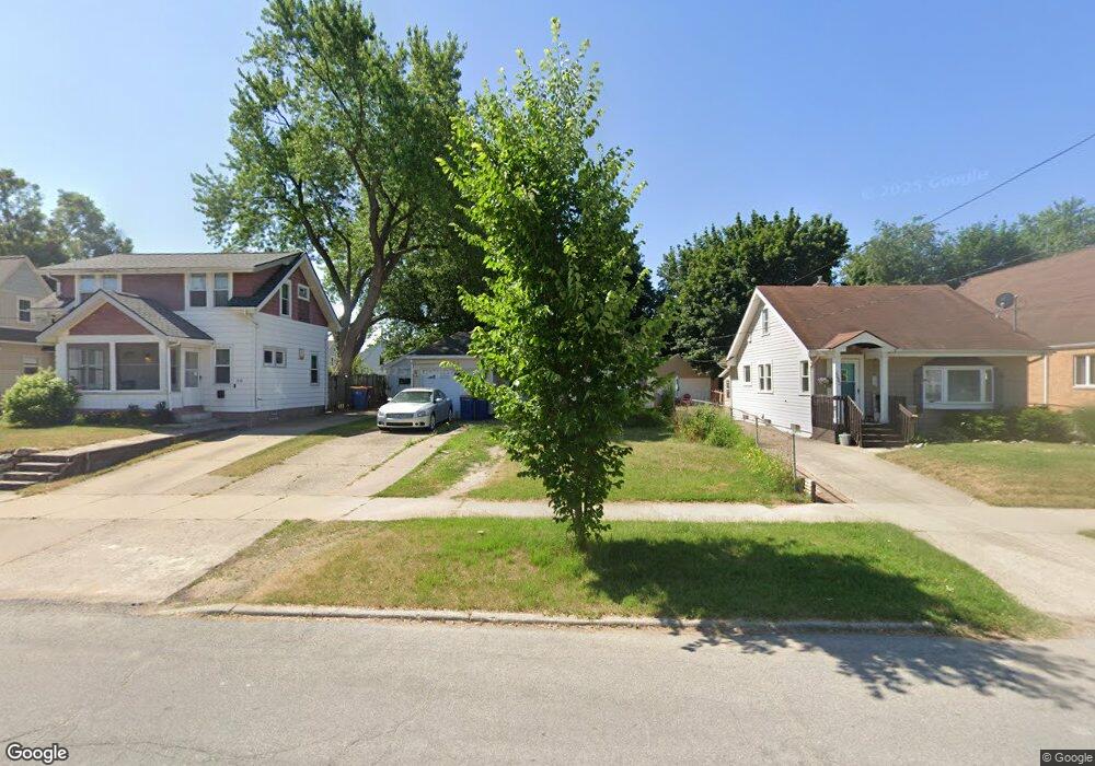 1026 Aberdeen St NE, Grand Rapids, MI 49505 - photo 1
