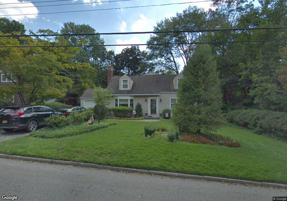 28 Crest Dr, Tarrytown, NY 10591 - photo 1