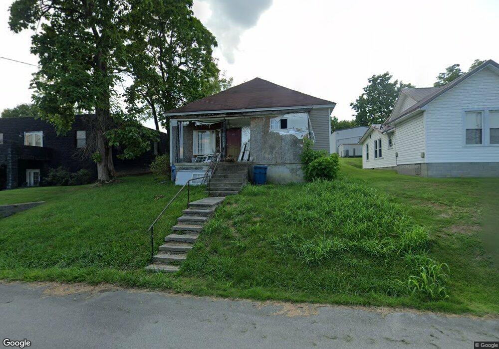 582 Marimon Ave, Harrodsburg, KY 40330 - photo 1