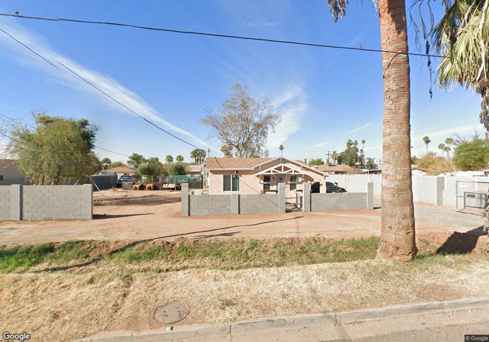 2810 N 28th Place, Phoenix, AZ 85008 - photo 1
