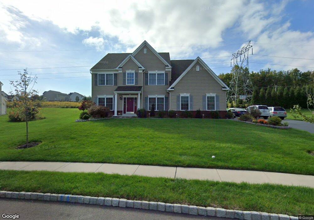 2902 Maggie Way unit 7, Chalfont, PA 18914 - photo 1