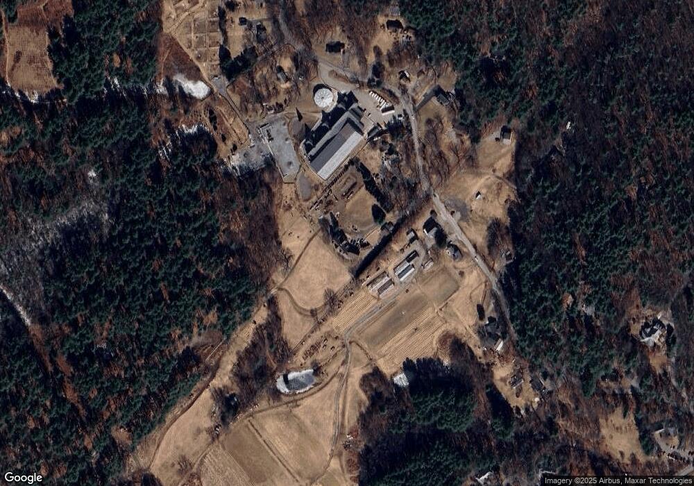 28 Nixon Rd, Framingham, MA 01701 - photo 1