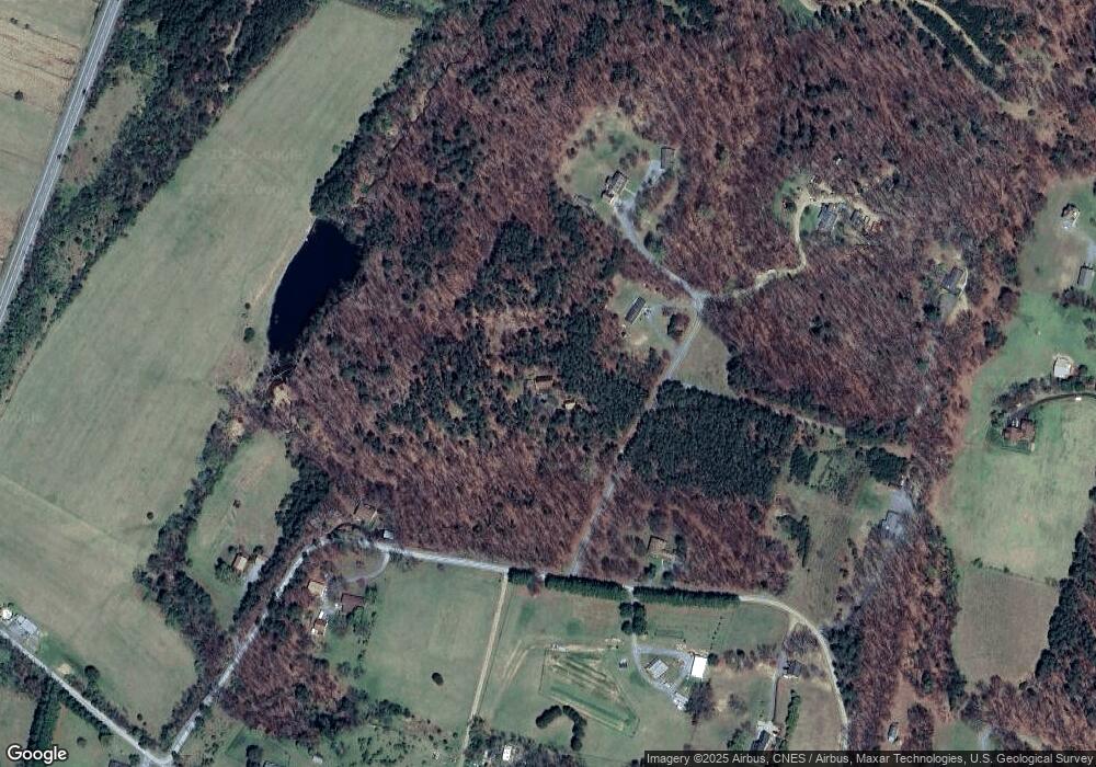 71 Twin Fox Ln, Berkeley Springs, WV 25411 - photo 1