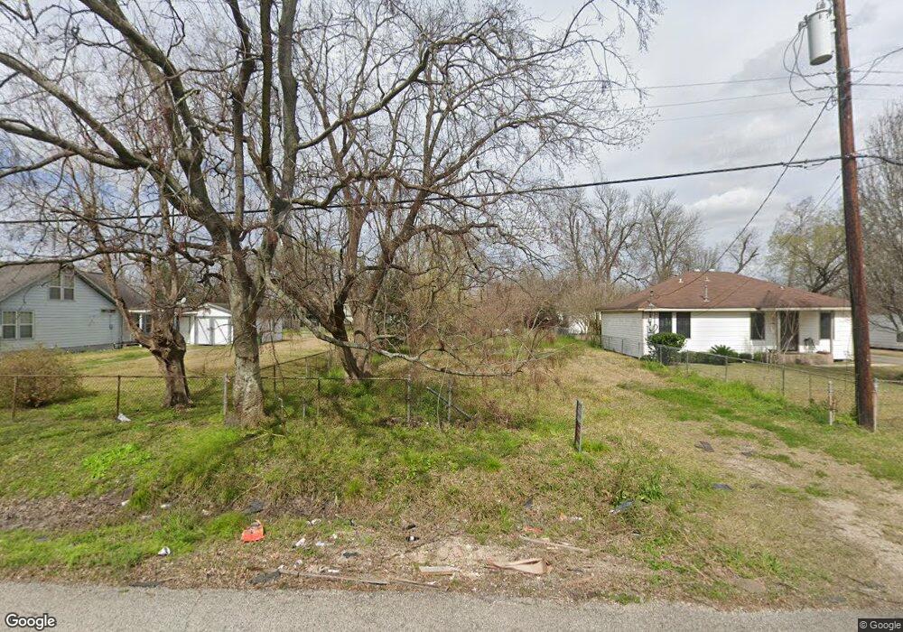 4015 Melbourne St, Houston, TX 77026 - photo 1