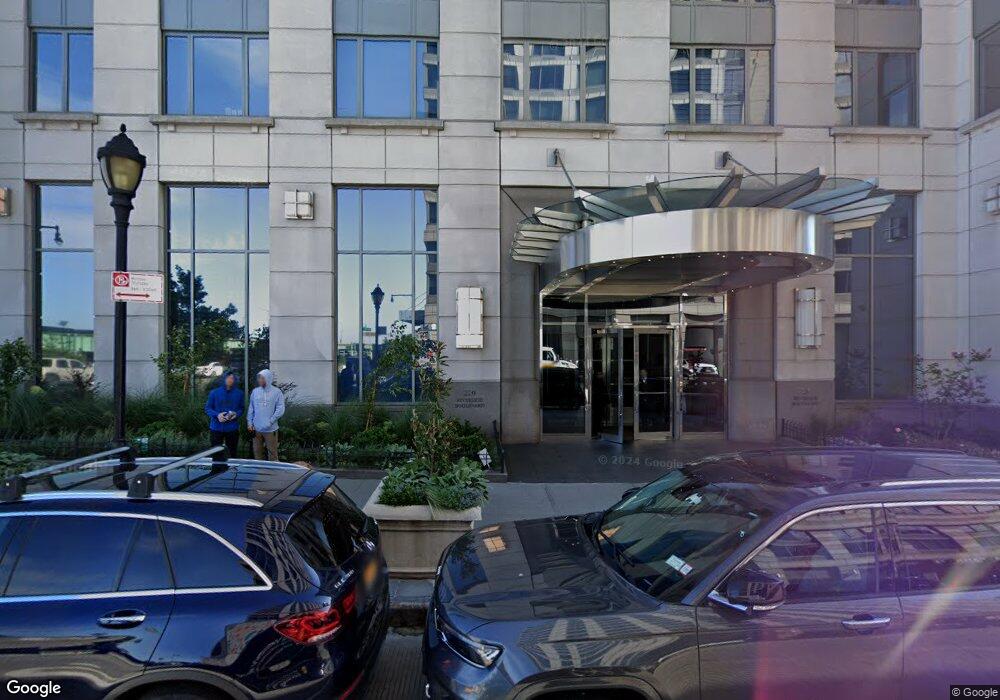 220 Riverside Blvd unit 4-NW, New York, NY 10069 - photo 1