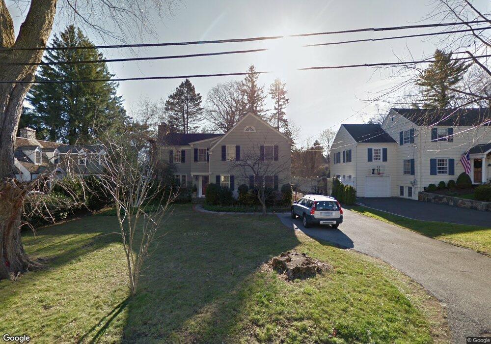 8 Knoll St, Riverside, CT 06878 - photo 1