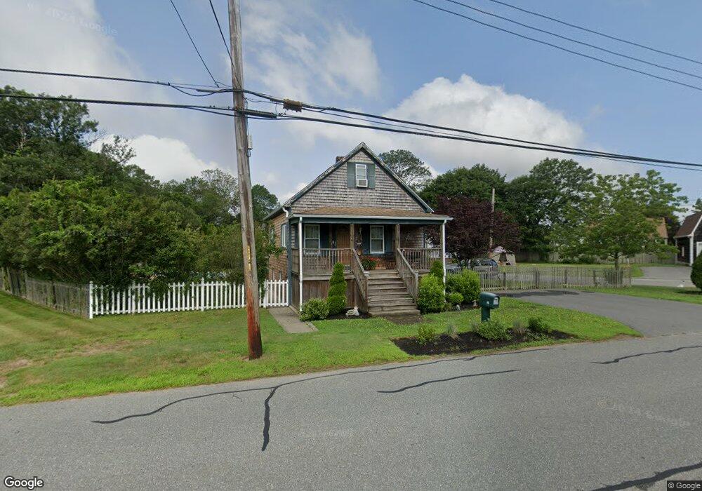 80 Howland St, South Dartmouth, MA 02748 - photo 1