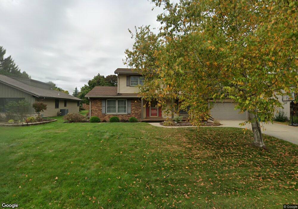 W164N10609 Timberline Ct, Germantown, WI 53022 - photo 1