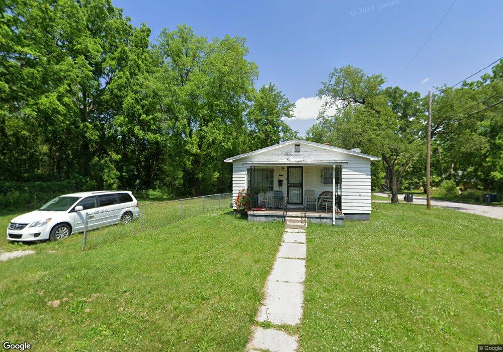 713 Pingree Ave, Flint, MI 48503 - photo 1