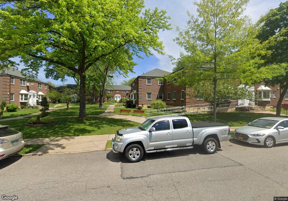 5837 251st St unit 73, Little Neck, NY 11362 - photo 1