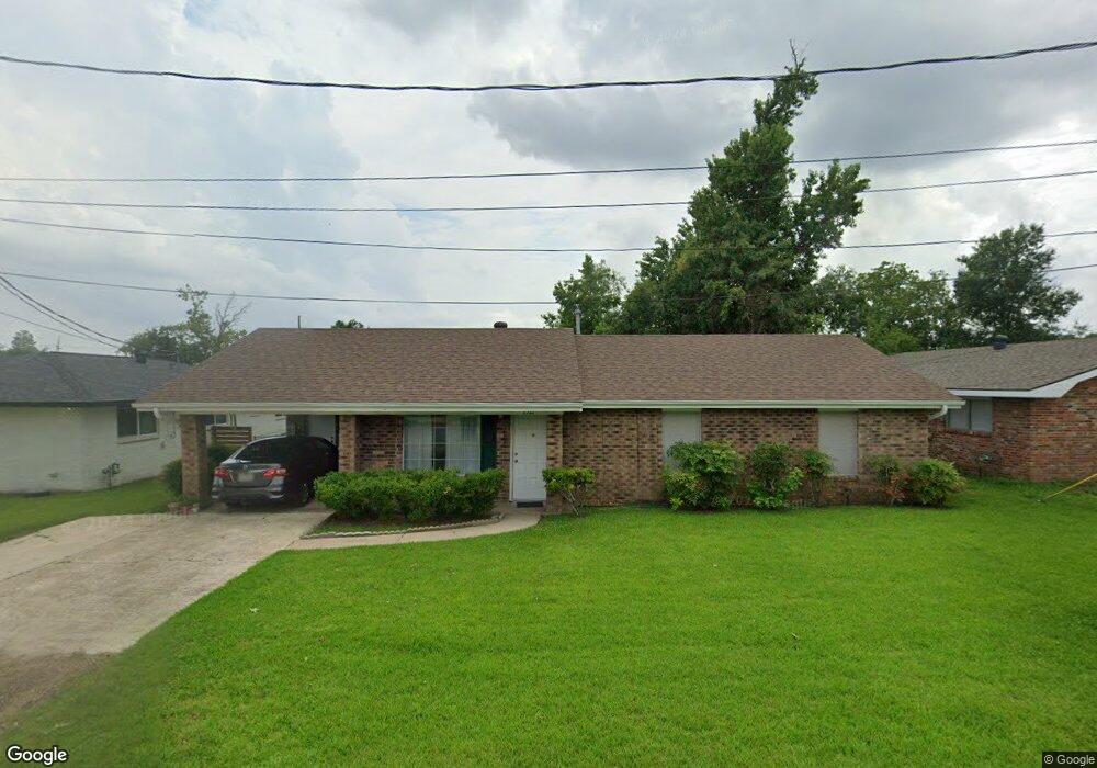 1521 Sarah Dr, Lake Charles, LA 70605 - photo 1