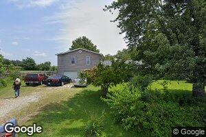 7366 S Division St, Oakland City, IN 47660