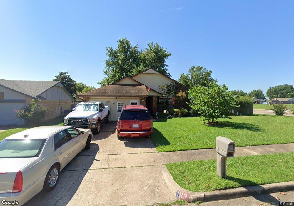 1119 W Vicksburg Ct, Broken Arrow, OK 74011 - photo 1