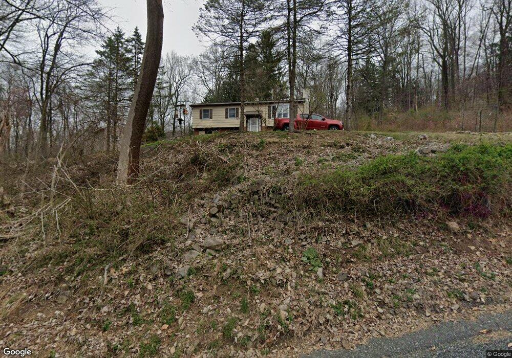 13 Hess Rd, Boyertown, PA 19512 - photo 1