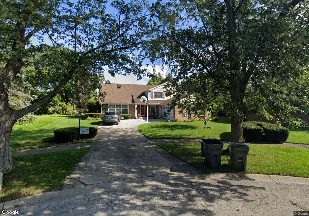 3628 Maple Leaf Dr, Glenview, IL 60026 - photo 1