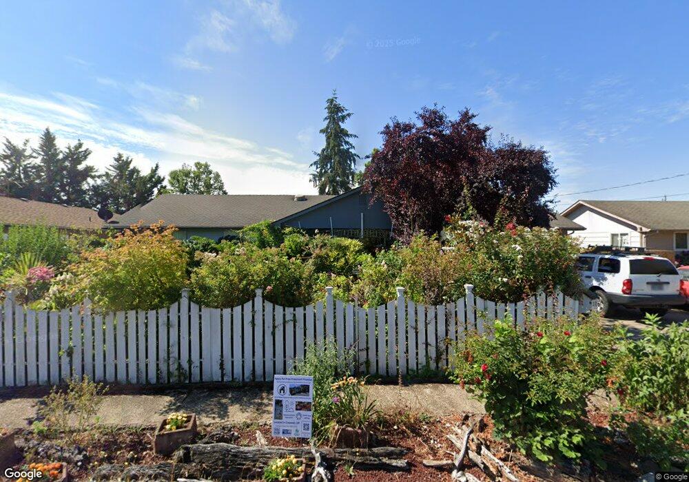 351 D St, Creswell, OR 97426 - photo 1