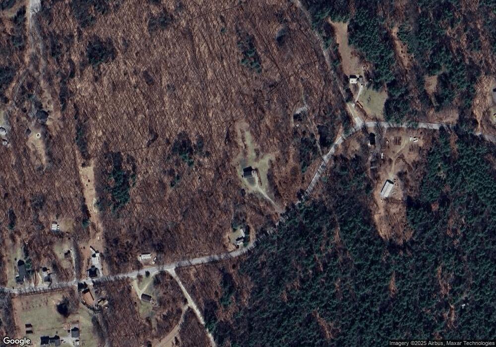 220 Quaker St, Weare, NH 03281 - photo 1