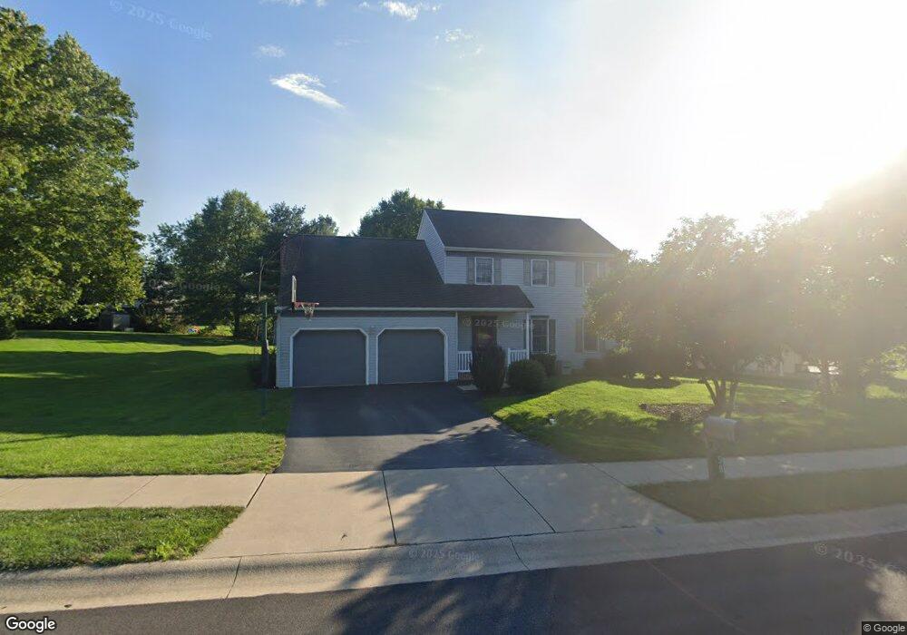 58 Magnolia Dr, Leola, PA 17540 - photo 1