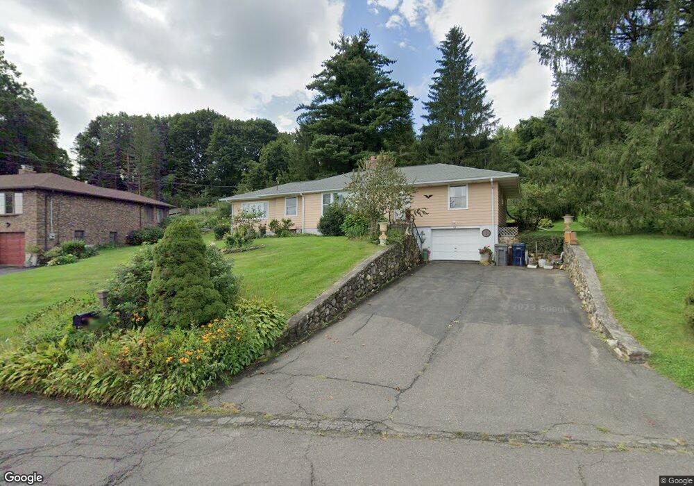 147 Belden St, Watertown, CT 06795 - photo 1